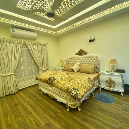Continental Boutique House Bed & Breakfast อิสลามาบัด ภายนอก รูปภาพ