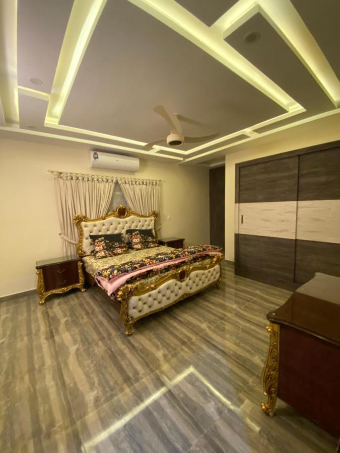 Continental Boutique House Bed & Breakfast อิสลามาบัด ภายนอก รูปภาพ