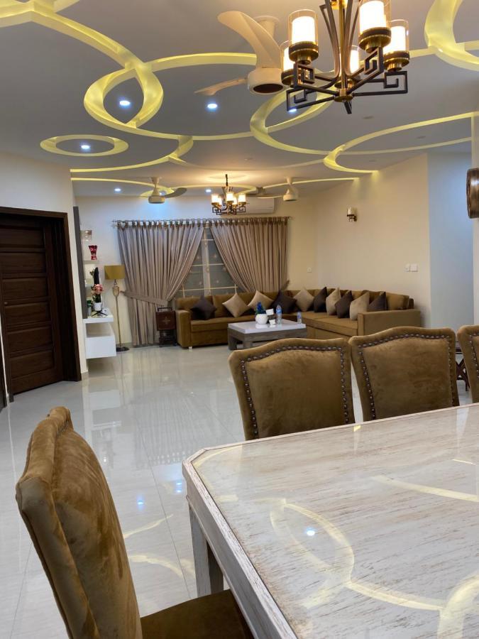 Continental Boutique House Bed & Breakfast อิสลามาบัด ภายนอก รูปภาพ