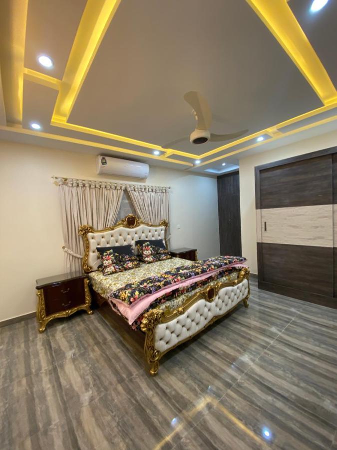 Continental Boutique House Bed & Breakfast อิสลามาบัด ภายนอก รูปภาพ