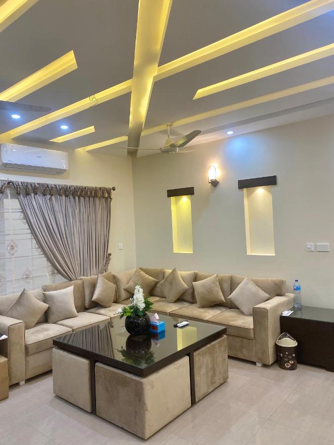 Continental Boutique House Bed & Breakfast อิสลามาบัด ภายนอก รูปภาพ