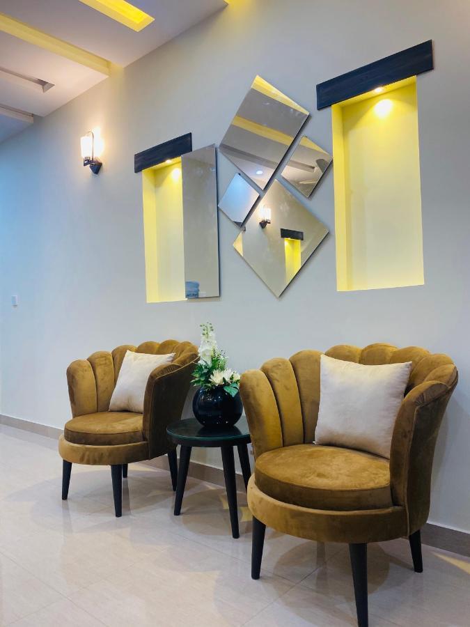 Continental Boutique House Bed & Breakfast อิสลามาบัด ภายนอก รูปภาพ